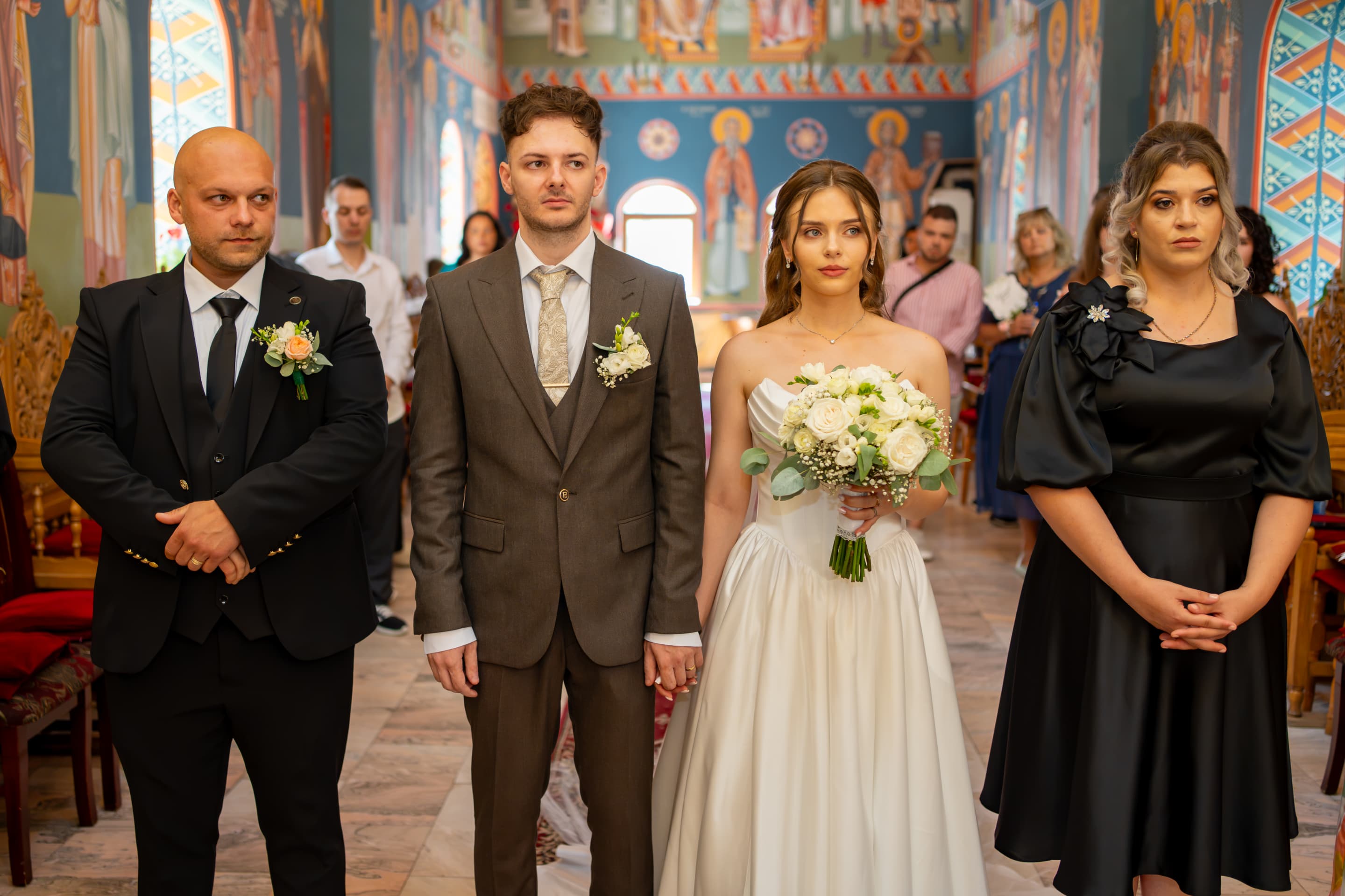 Zâmbete și emoții la petrecerea de nuntă Oana și Radu București - cadrul 18